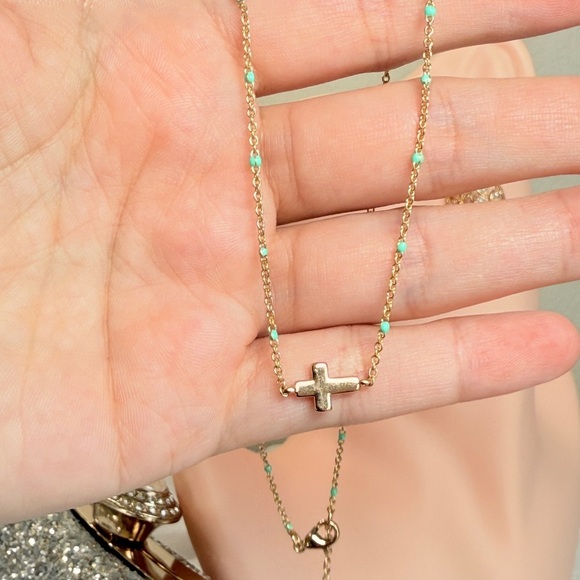 ⚜️ Gold and Turquoise Beaded Necklace - Picture 6 of 7